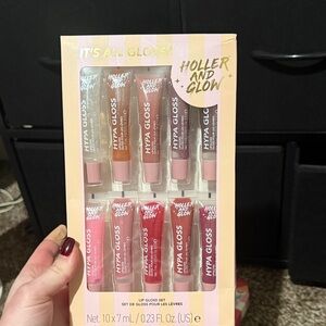 Holler and Glow Lip Gloss Set